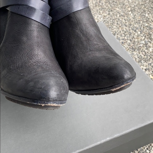 Gryson bootie - Picture 3 of 5